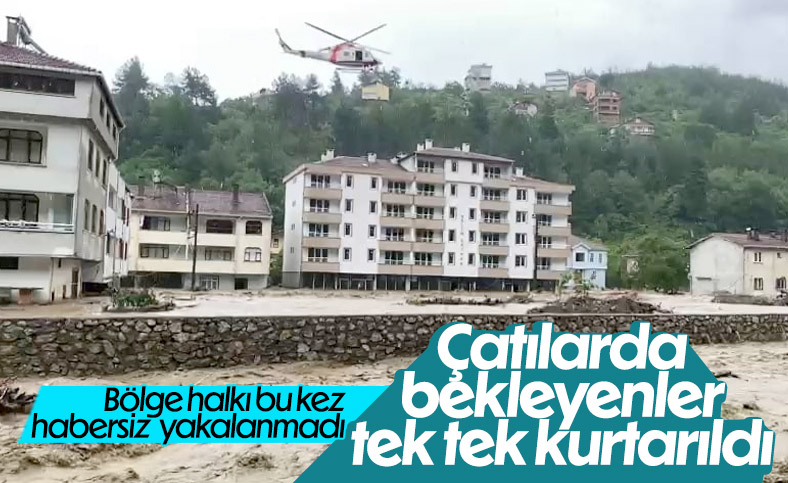 Kastamonu'daki vatandaşlar selden helikopterle kurtarılıyor