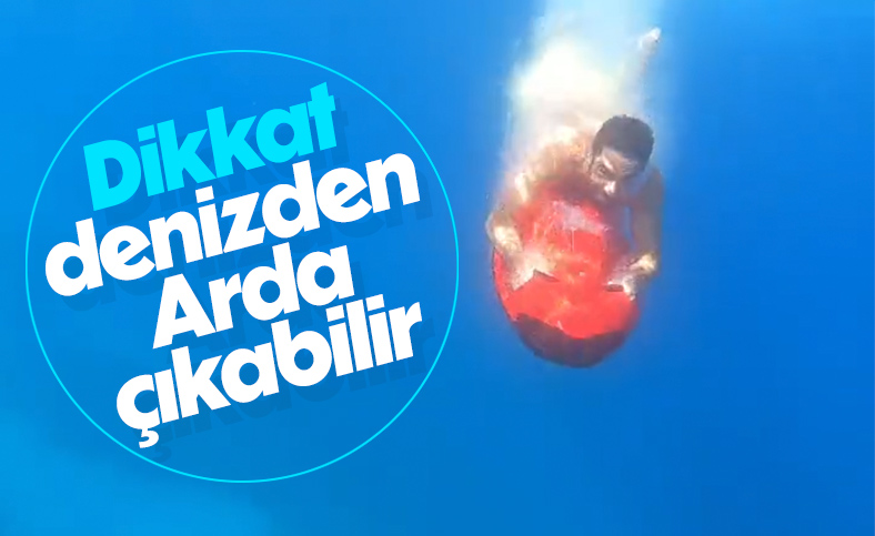Arda Turan tatilin tadını çıkarıyor