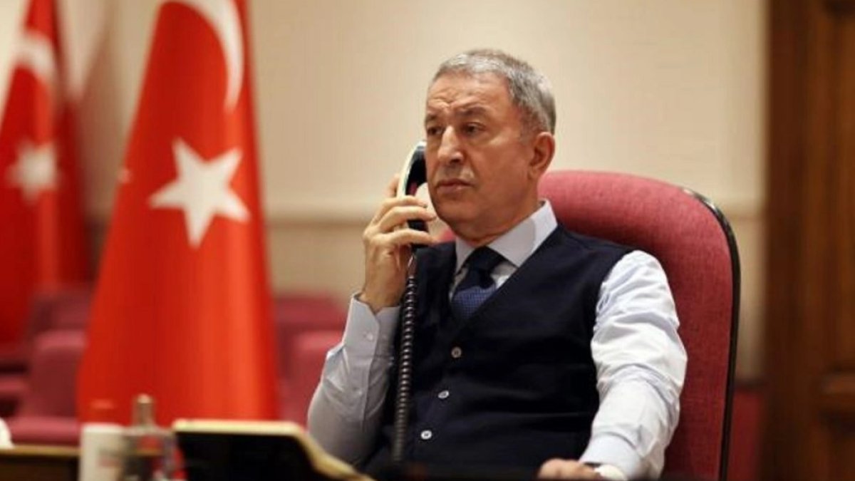 Hulusi Akar, Ukrayna Altyapı Bakanı Kubrakov ile görüştü