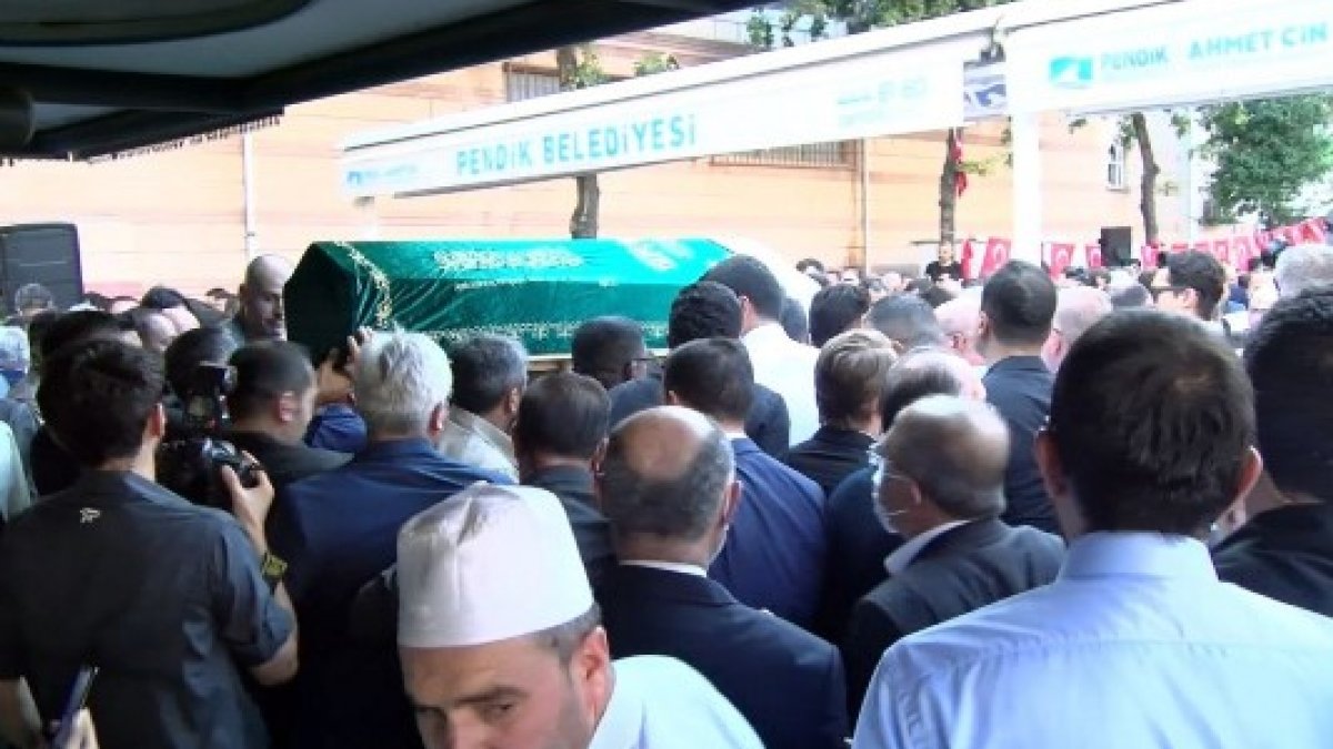 Ankara Valisi Şahin’in annesi Nebahat Şahin'e veda