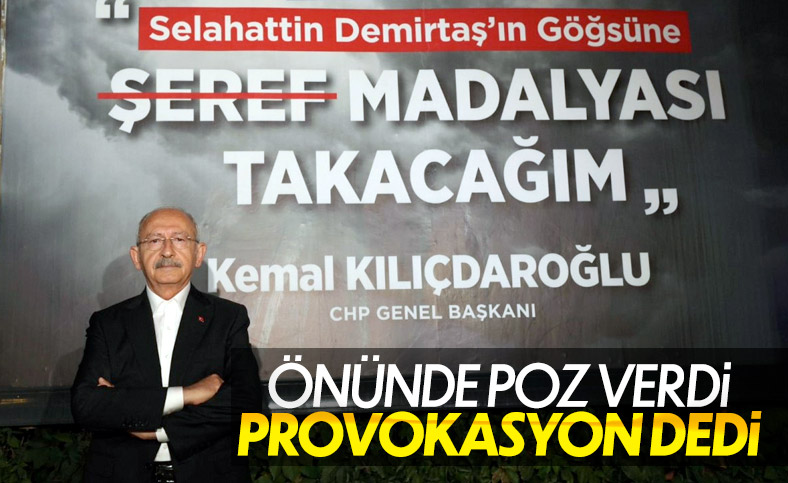 Kılıçdaroğlu Elazığ’da eleştirildiği afişle poz verdi