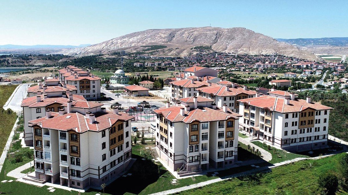 TOKİ başvuruları ne zamana kadar devam edecek? TOKİ kura çekilişi ne zaman yapılacak?
