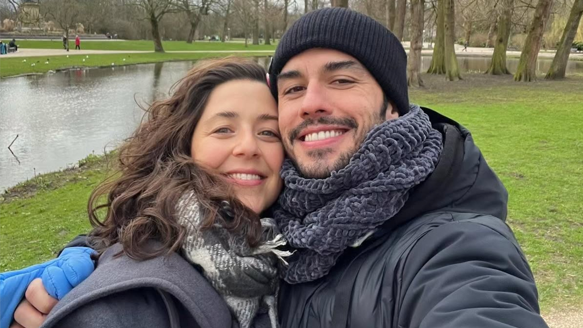 Aras Aydın, Melis Birkan’a nasıl evlilik teklifi ettiğini açıkladı! ‘Bireysel emekliliğimi bozdurdum’ Aras Aydın, Melis Birkan’a nasıl evlilik teklifi ettiğini açıkladı! ‘Bireysel emekliliğimi bozdurdum’