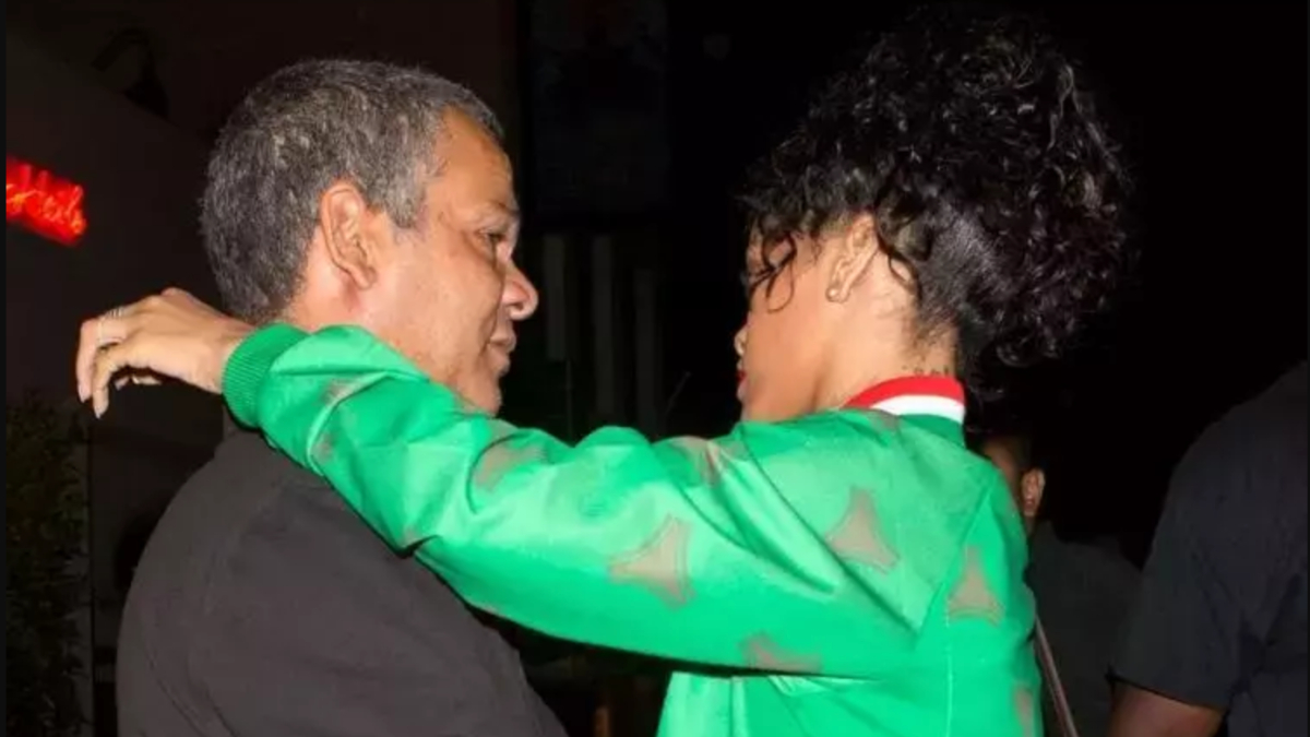Rihanna’nın babasının ölüm nedeni belli oldu Rihanna’nın babasının ölüm nedeni belli oldu