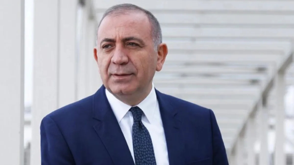 CHP İstanbul İl Başkanlığı’na kayyum olarak Gürsel Tekin atandı CHP İstanbul İl Başkanlığı’na kayyum olarak Gürsel Tekin atandı