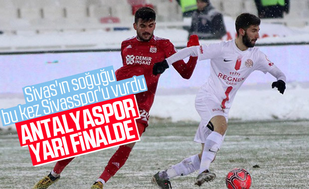Lider Sivasspor kupada Antalyaspor'a elendi