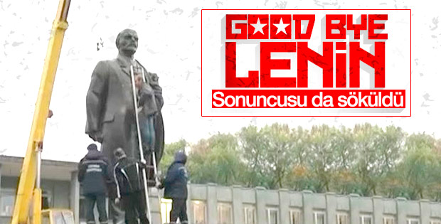 Ukrayna'daki son Lenin heykeli söküldü