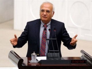 Mustafa Elitaş kimdir