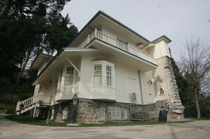 Nice eserler bu evlerde yazıldı: İstanbul'da yazar evleri