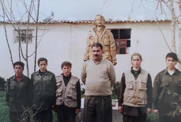 NorveÃ§'in teslim ettiÄi PKK'lÄ±nÄ±n Ã¼zerinden Ã§Ä±kanlar