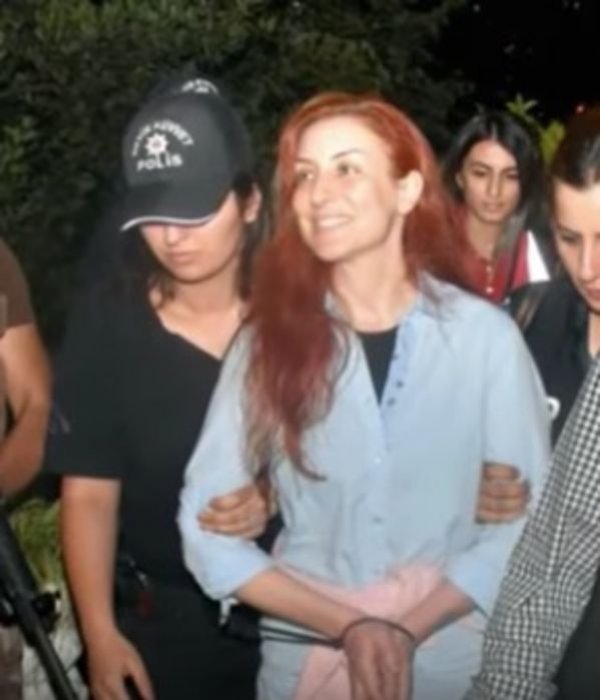 Şener Şen'in yeğeni gözaltına alındı