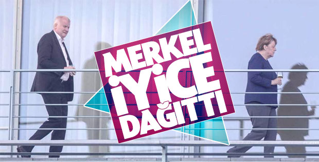 Almanya'nın hükümet krizi Merkel'in koltuğunu sallıyor