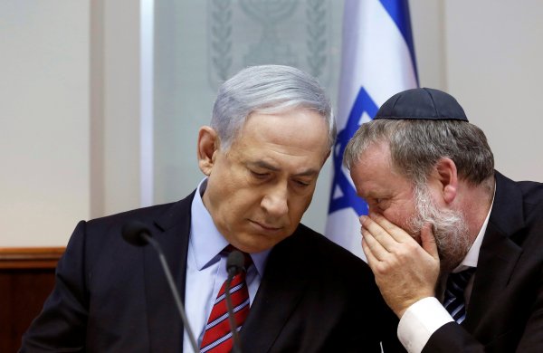 Netanyahu'ya yolsuzluk soruşturması açılıyor