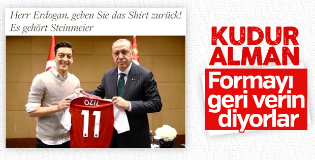 Almanya'nın tek gündemi Türk asıllı futbolcular