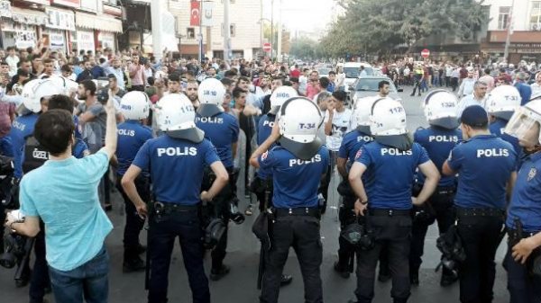 Suriyeli mültecilerin suç faaliyetlerine sıfır tolerans