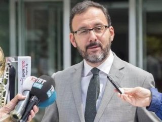Mehmet Kasapoğlu kimdir