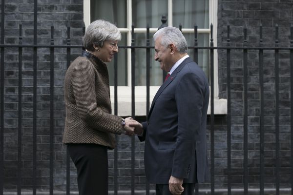 Binali Yıldırım 10 Downing Street'te