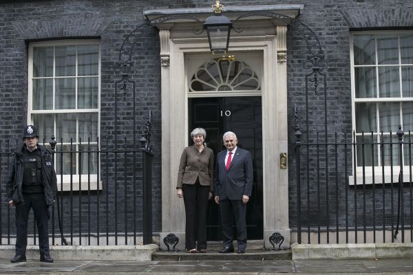 Binali Yıldırım 10 Downing Street'te