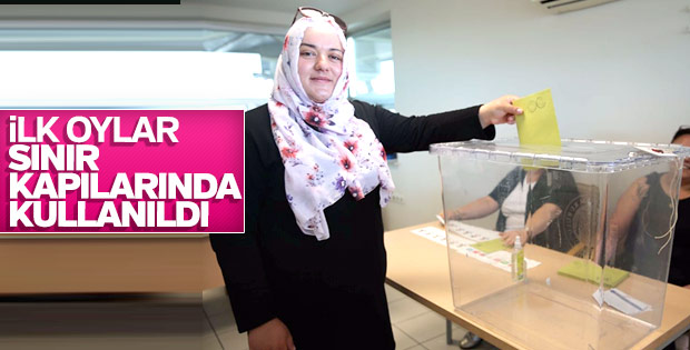 Sınır kapılarında oy verme işlemi başladı
