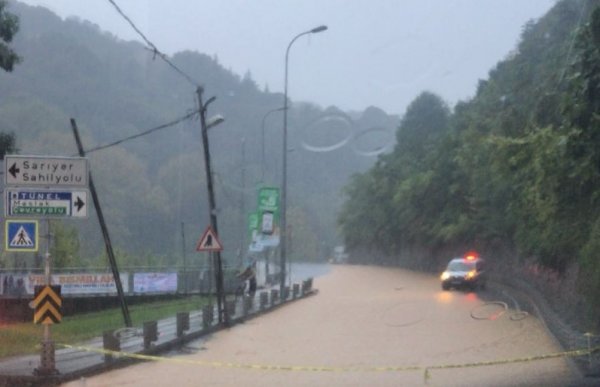 Sarıyer Tüneli sel nedeniyle kapandı