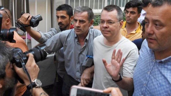 Brunson davası öncesi dolar 5,90'ın altında