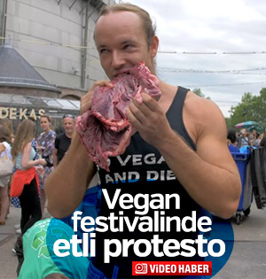 Hollandalı adam düzenlenen vegan festivalinde çiğ et yedi