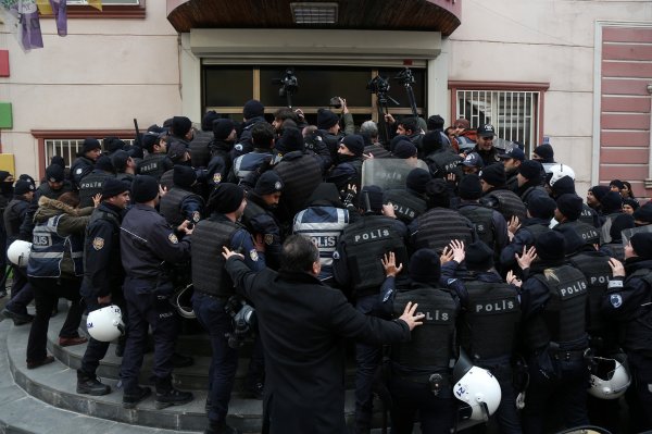 HDP'liler Afrin operasyonuna karşı sokağa çıkmak istiyor