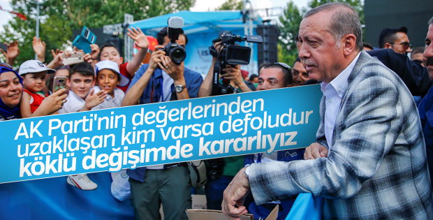 Cumhurbaşkanı Erdoğan AK Parti'de değişim sinyali verdi