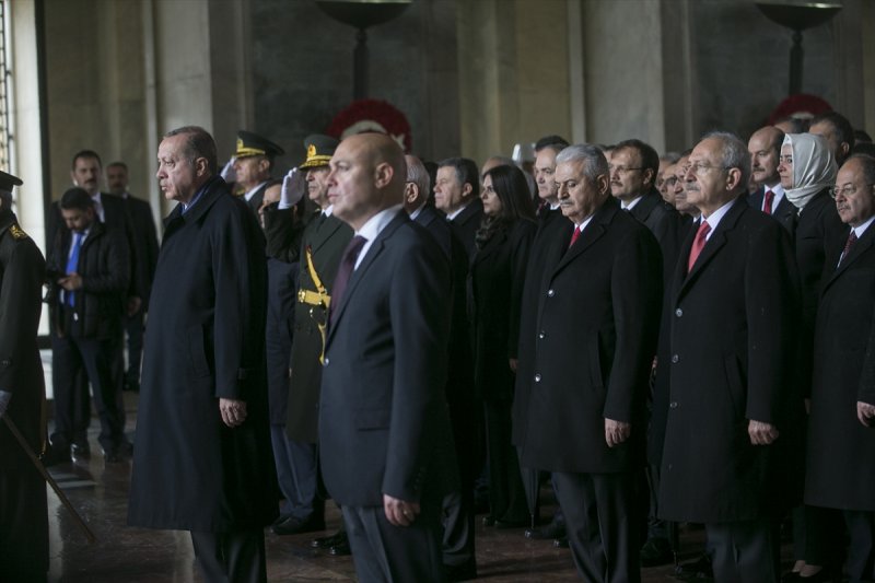 Devletin zirvesi Anıtkabir’de