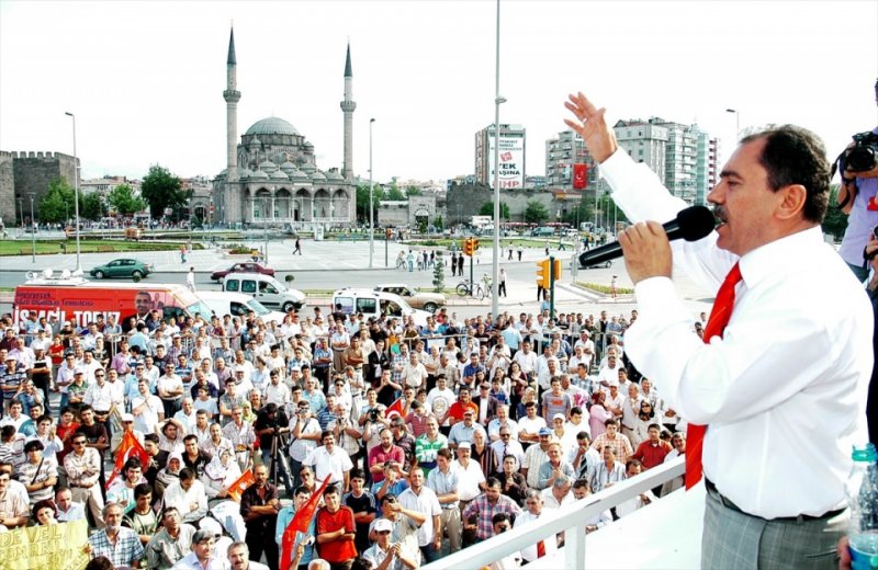 Muhsin Yazıcıoğlu ölümünün 8. yılında fotoğraflarla anılıyor #20