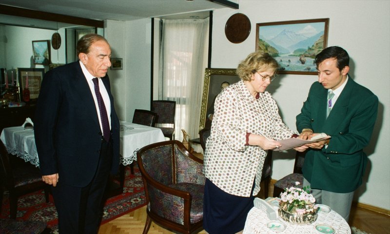 MHP Genel Başkanı Alparslan Türkeş ve eşi Seval Hanım 11 Temmuz 1993'de sayıldı.