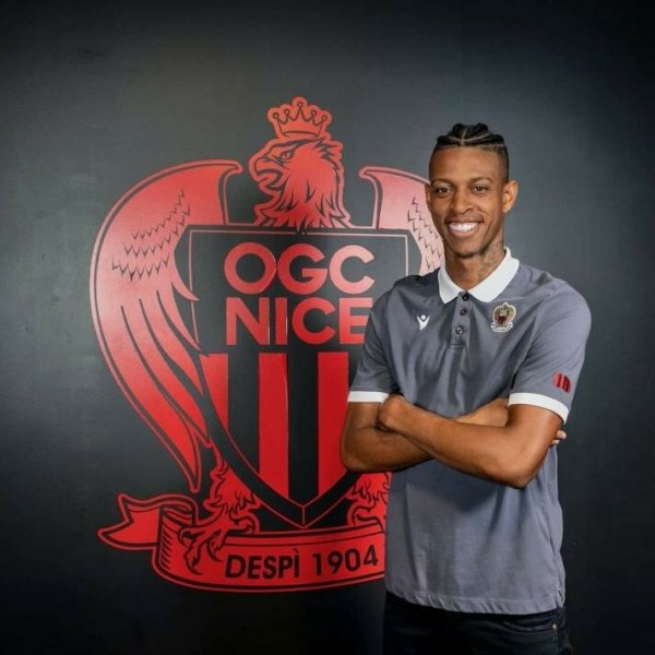 ROBSON BAMBU
Eski Kulübü: Athletico Paranaense
Yeni Kulübü: Nice
