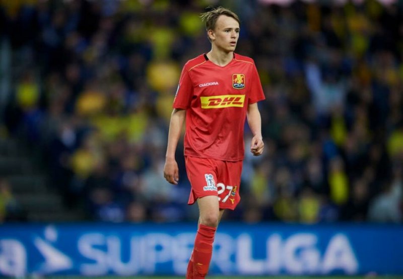 MIKKEL DAMSGAARD
Eski Kulübü: Nordsjaelland
Yeni Kulübü: Sampdoria