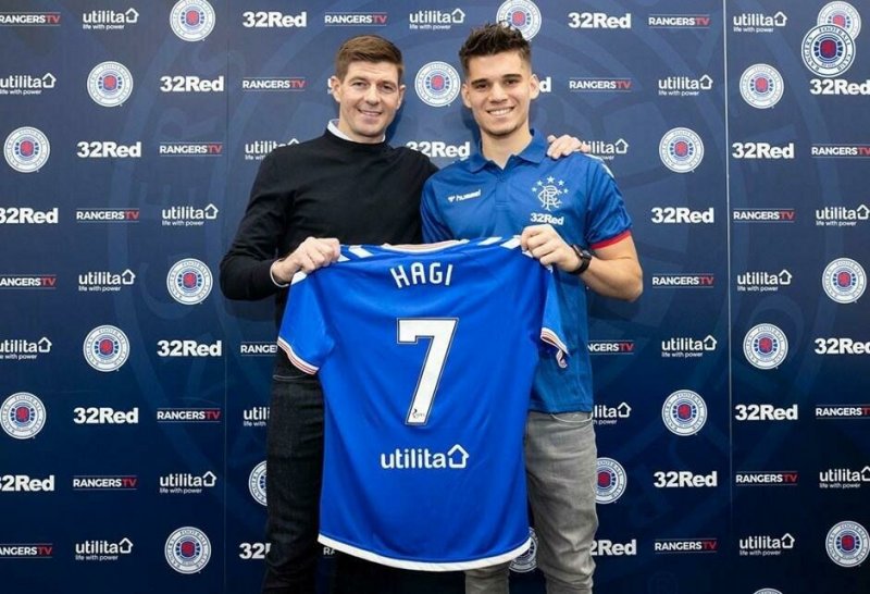 IANIS HAGI
Glasgow Rangers, devre arasında Genk'ten kiraladıkları Gheorghe Hagi'nin 21 yaşındaki oğlu Ianis Hagi'nin 5 milyon euroluk satın alma opsiyonunu kullandı ve bonservisini aldı.