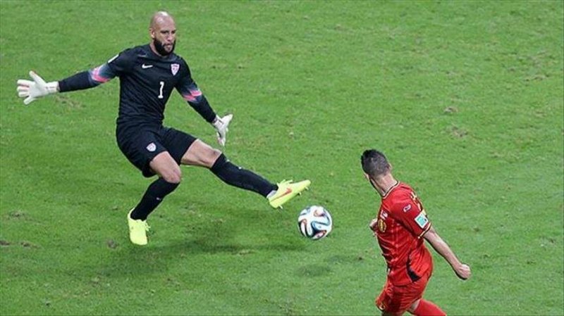 TIM HOWARD
Kalesini gole kapattığı maç sayısı: 242