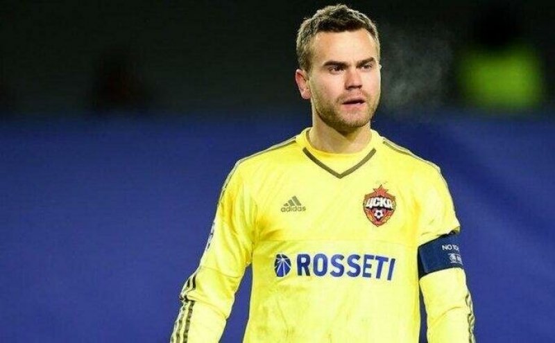 IGOR AKINFEEV
Kalesini gole kapattığı maç sayısı: 316