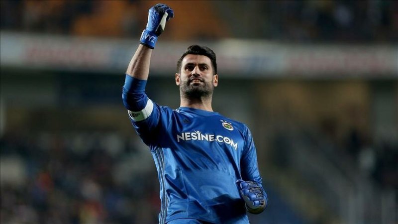VOLKAN DEMİREL
Kalesini gole kapattığı maç sayısı: 219