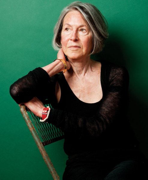 Amerikalı şair louise glück 2020'de Nobel'i kazandı.