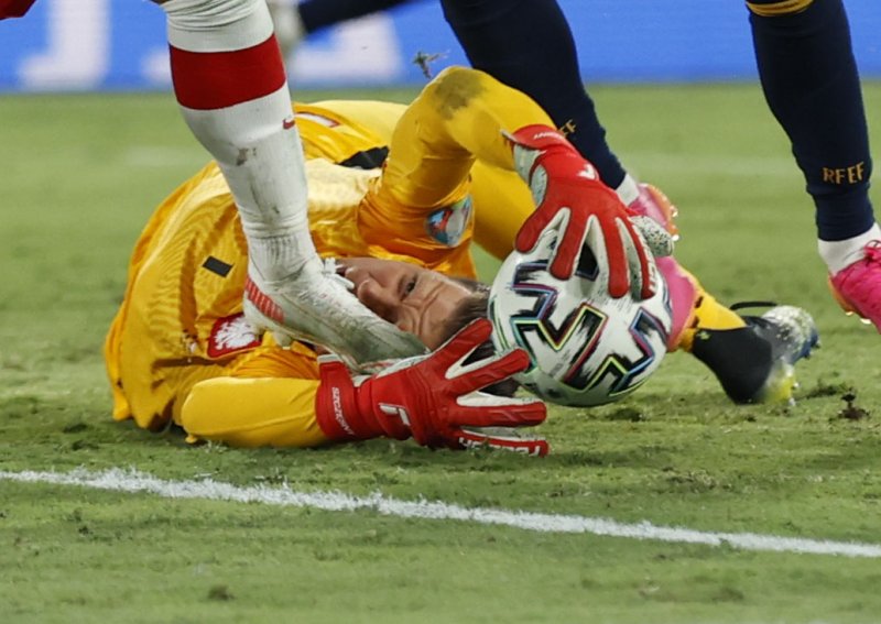Euro 2020 İspanya - Polonya maçından kareler