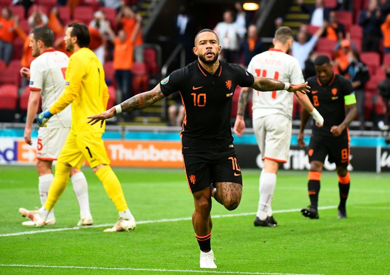 Kuzey Makedonya-Hollanda maçından kareler #12