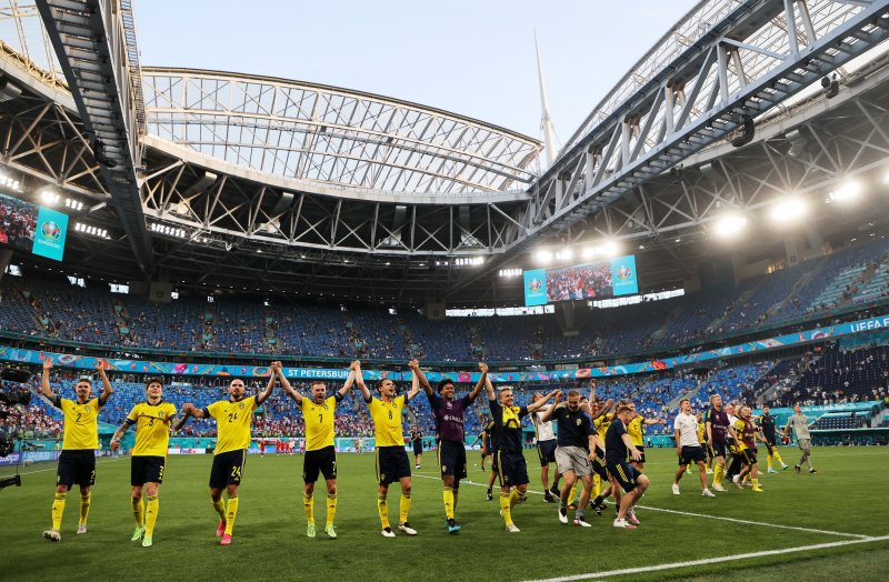 Euro 2020 İsveç - Polonya maçından kareler
