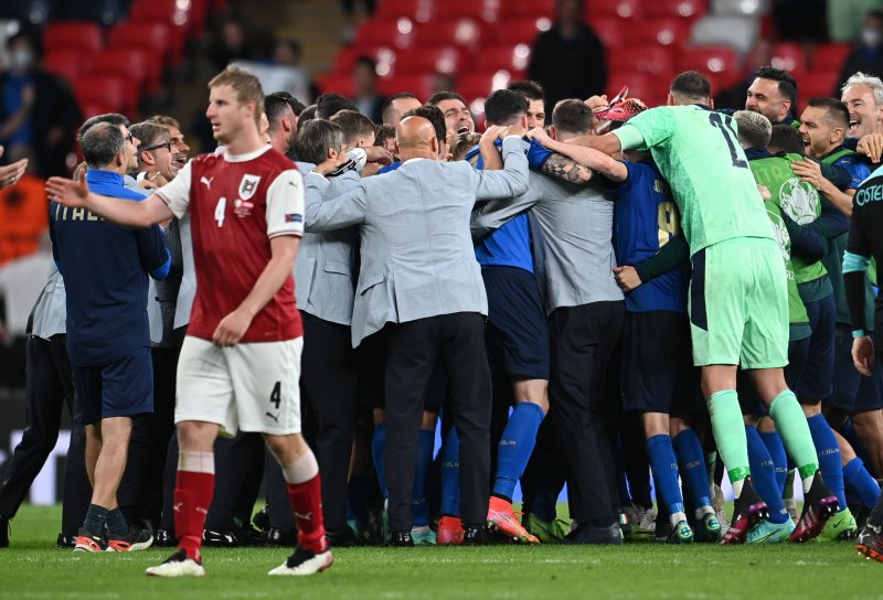Euro 2020 İtalya - Avusturya maçından kareler