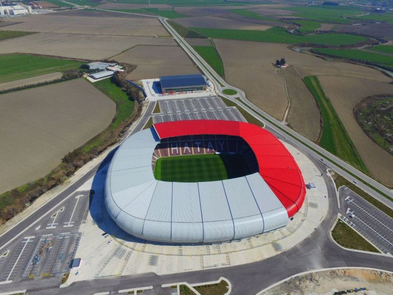 HATAYSPOR
Yeni Hatay Stadyumu
Kapasite: 25 bin
%50 Oranı: 12 bin 500