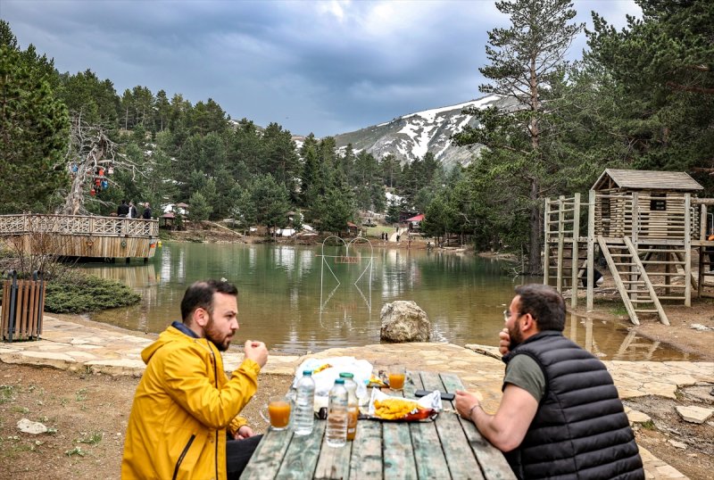 Limni Gölü Tabiat Parkı