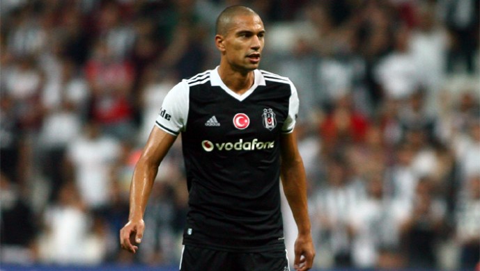 İnler, 2016-2017 yıllarında Beşiktaş'ta oynadı.