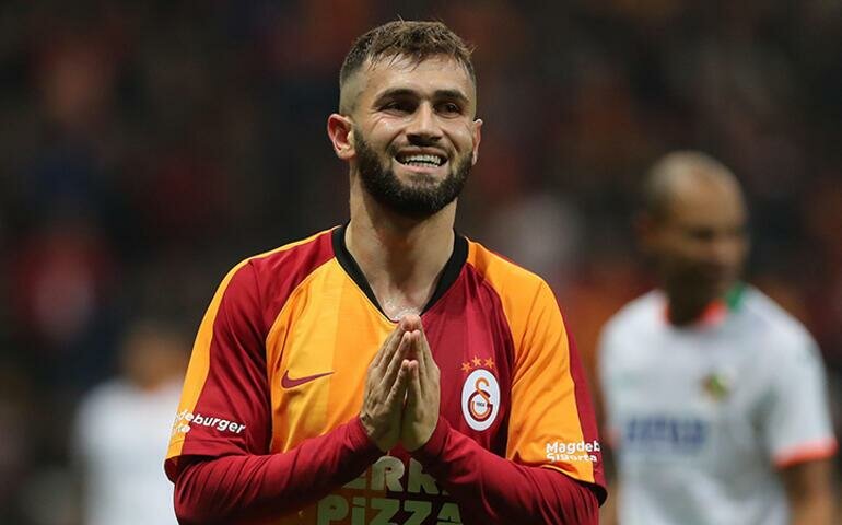 Ömer, Akhisar'dan Galatasaray'a transfer olarak bu hayalini gerçekleştirdi. Galatasaray'ın yeni sezonda birçok maçında 11'de başladı.