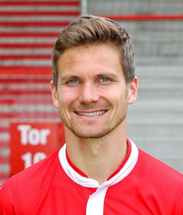 Parensen (Union Berlin)
11 yıl 2 ay 26 gündür takımda.