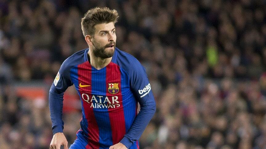 Pique (Barcelona)
11 yıl 9 ay 25 gündür takımda.