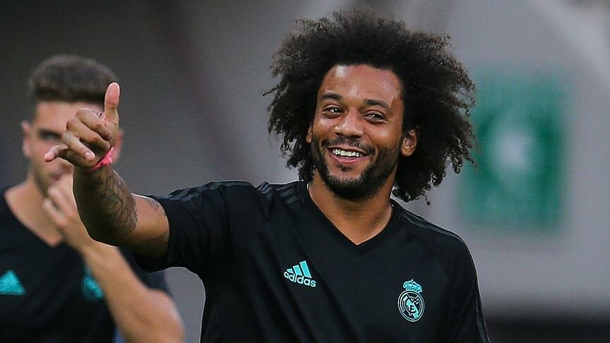 Marcelo (Real Madrid)
13 yıl 9 ay 24 gündür takımda.