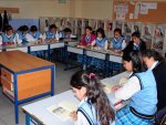 Kızlarda liselerde okullaşma oranı artıyor